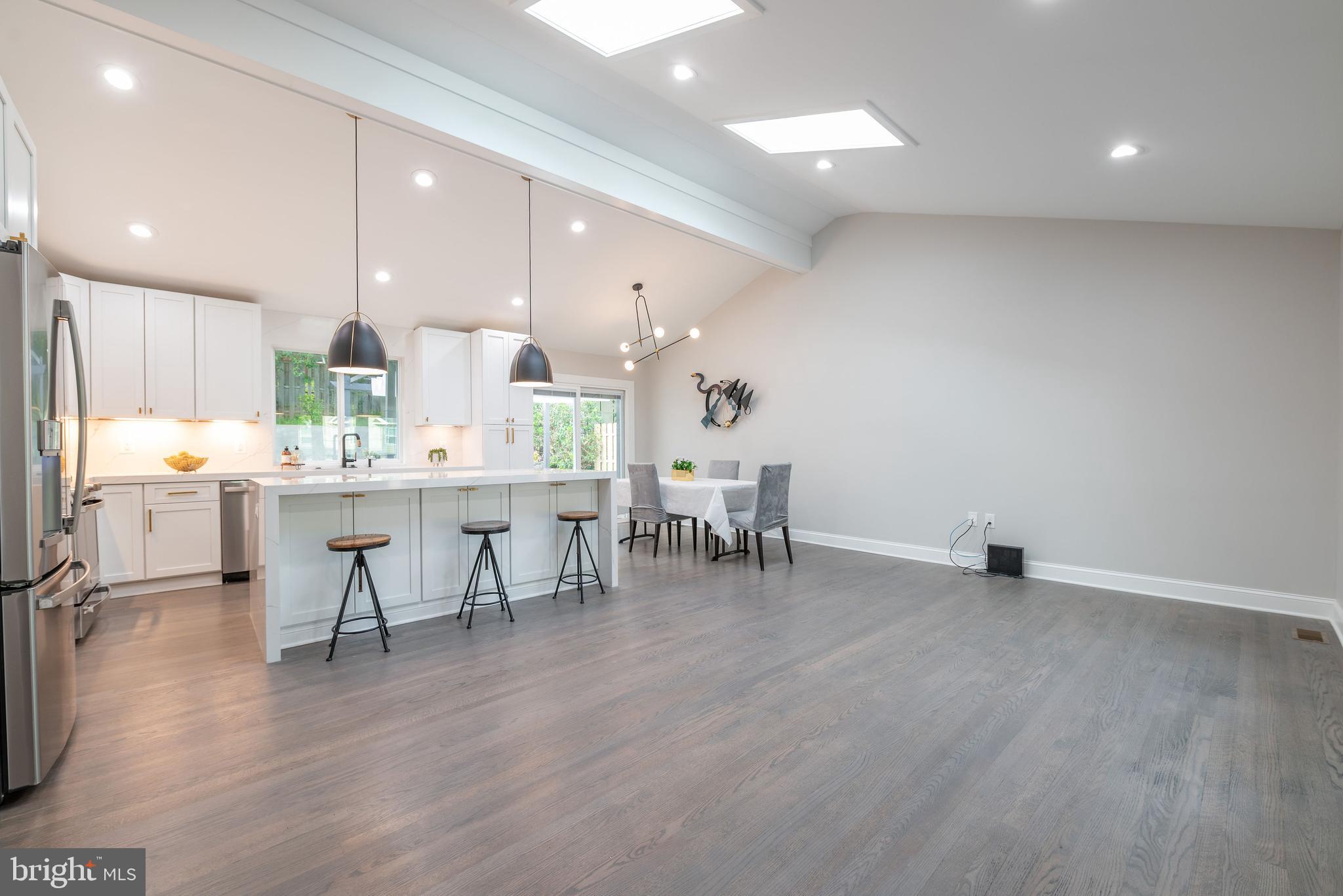 820 Malibu Drive Silver Spring, MD 20901 - Photo 12 of 65