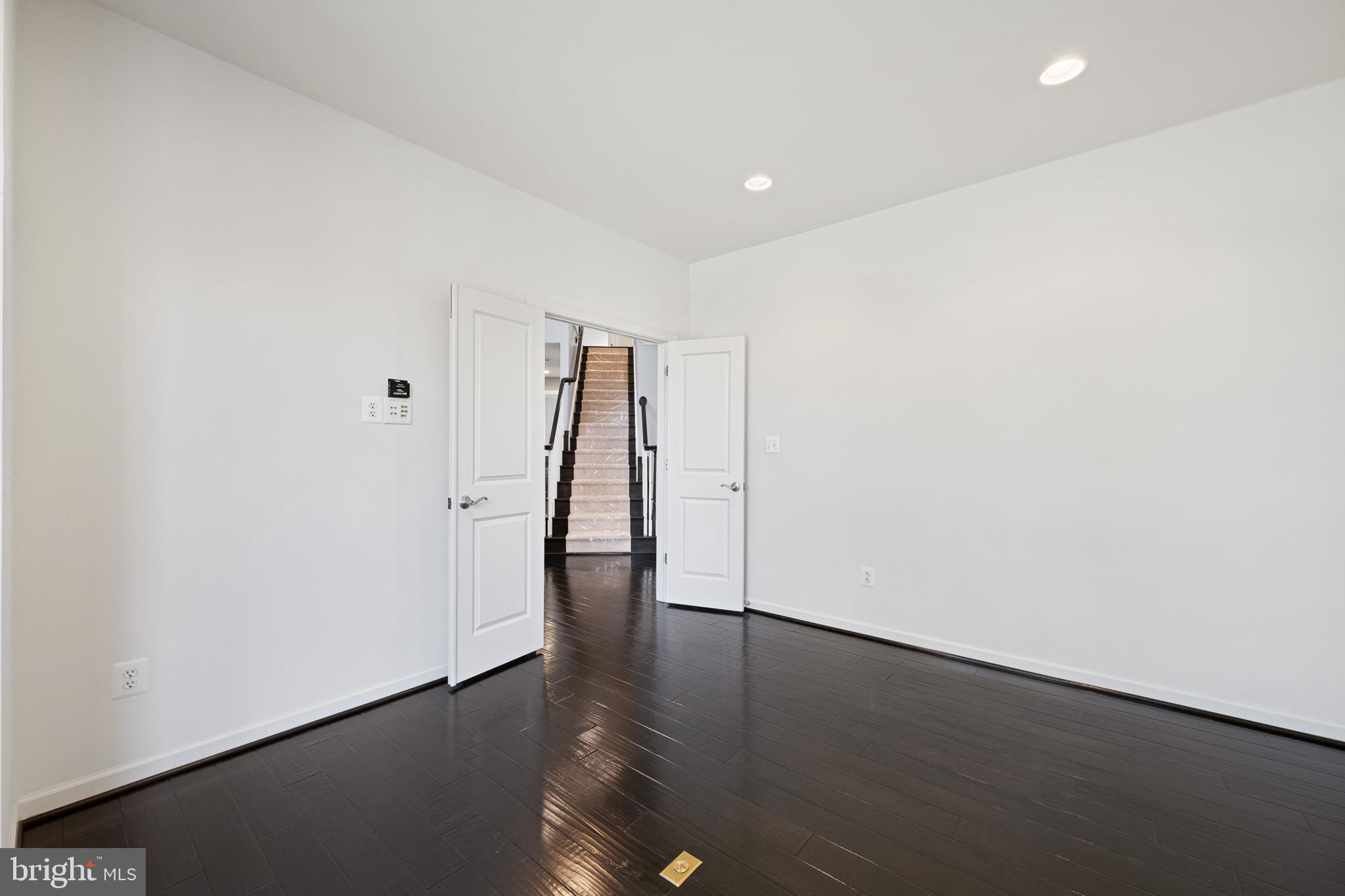 42387 Rising Moon Place Brambleton, VA 20148 - Photo 16 of 58 First Level Office-Huge Plus!