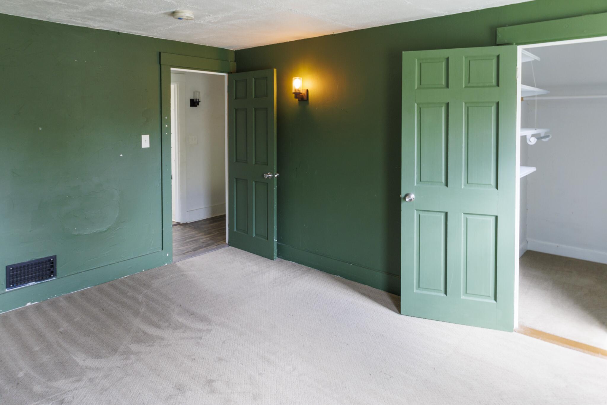 22 Booker Street Thomaston, ME 04861 - Photo 21 of 32 22 booker -54