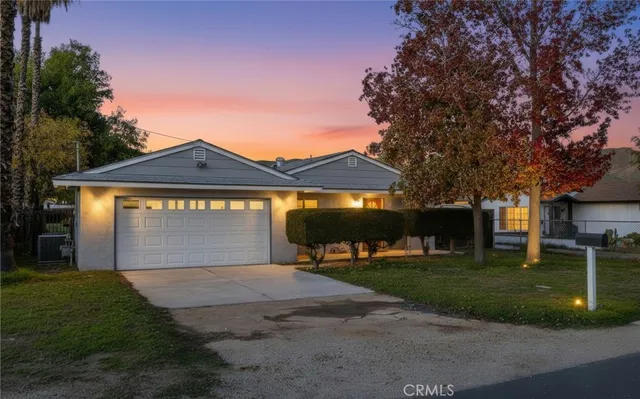 $595,000 | 9941 Granite Hill Drive, Jurupa Valley, CA 92509