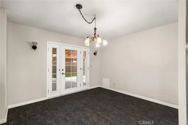 $595,000 | 9941 Granite Hill Drive, Jurupa Valley, CA 92509