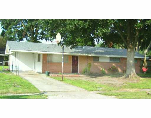 323 Talbot Drive Luling, LA 70070 - Photo 1 of 8 Gallery Image 1