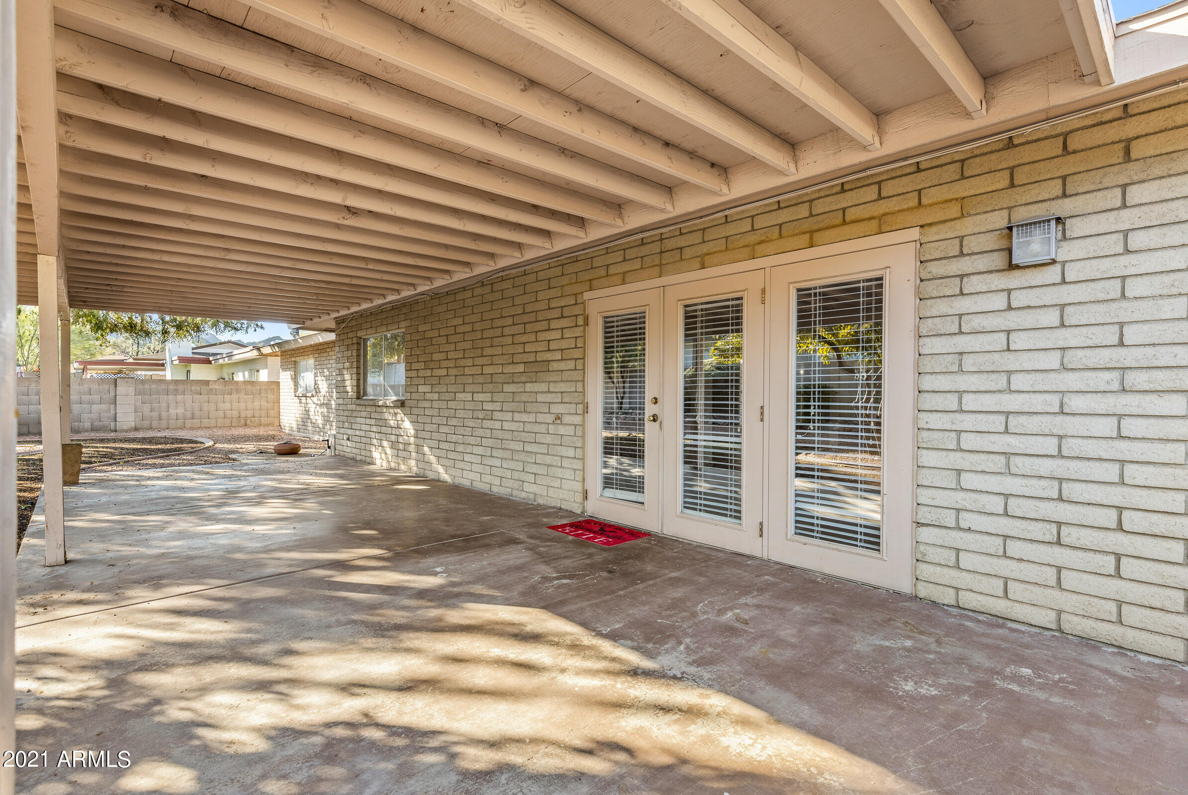 9219 North 28th Street Phoenix, AZ 85028 - Photo 38 of 39 9219 N 28th St-39