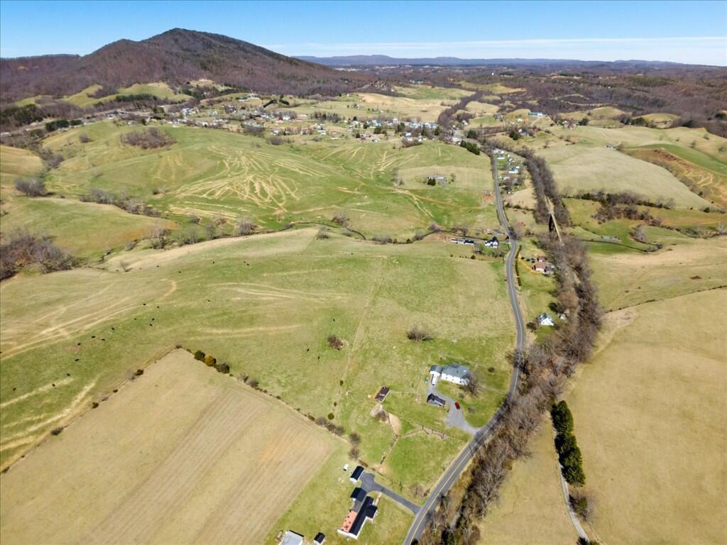 4030 Old Baltimore Road Draper, VA 24324 - Photo 105 of 105 114-111