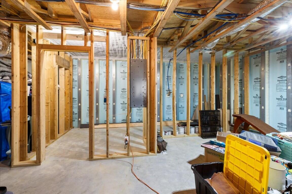 4030 Old Baltimore Road Draper, VA 24324 - Photo 51 of 105 056-54