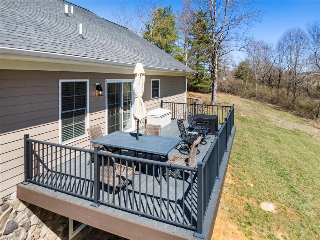 4030 Old Baltimore Road Draper, VA 24324 - Photo 67 of 105 075-73