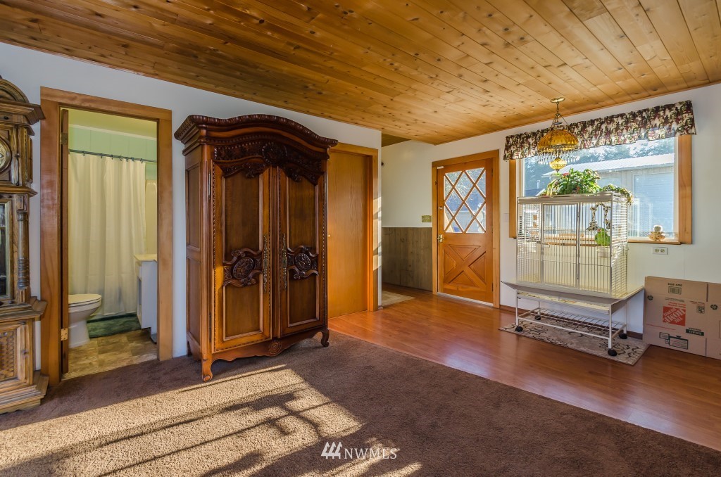 1001 King Road Winlock, WA 98596 - Photo 8 of 25