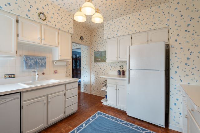 $450,000 | 1501 Hinman Avenue, Unit 5B, Evanston, IL 60201