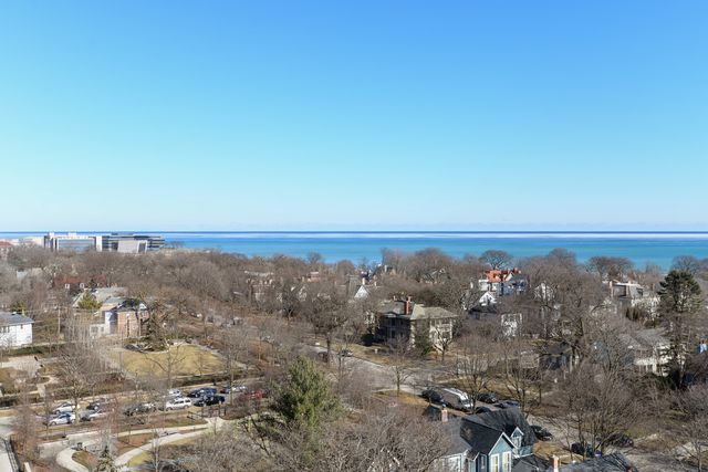 $450,000 | 1501 Hinman Avenue, Unit 5B, Evanston, IL 60201
