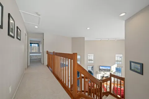 $469,900 | 1853 Woodland Circle, Unit 1201, Geneva, WI 53147