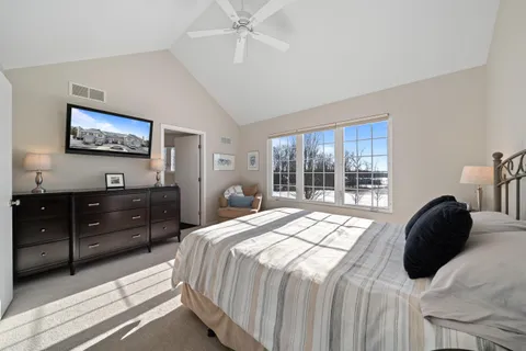 $469,900 | 1853 Woodland Circle, Unit 1201, Geneva, WI 53147