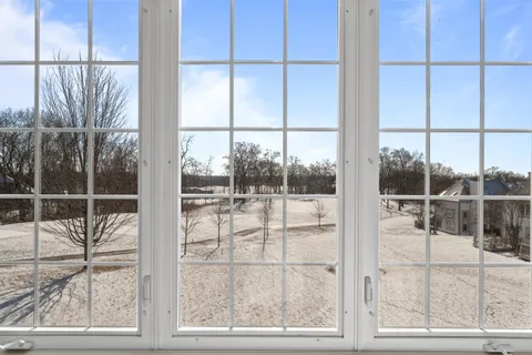 $469,900 | 1853 Woodland Circle, Unit 1201, Geneva, WI 53147