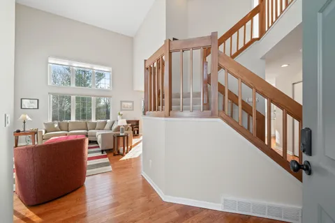 $469,900 | 1853 Woodland Circle, Unit 1201, Geneva, WI 53147