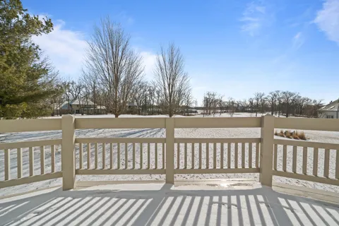 $469,900 | 1853 Woodland Circle, Unit 1201, Geneva, WI 53147