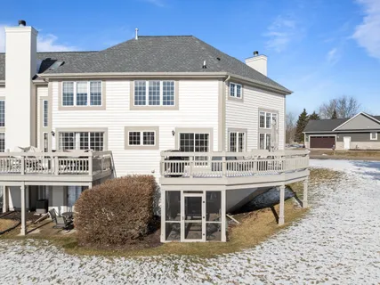 $469,900 | 1853 Woodland Circle, Unit 1201, Geneva, WI 53147