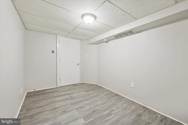 $1,000 | 6619 Guyer Avenue, Unit 1, Philadelphia, PA 19142