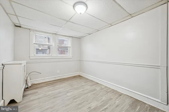 $1,000 | 6619 Guyer Avenue, Unit 1, Philadelphia, PA 19142