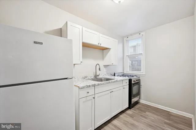 $1,000 | 6619 Guyer Avenue, Unit 1, Philadelphia, PA 19142