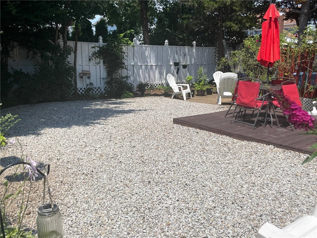 27 Napoleon Street Woonsocket, RI 02895 - Photo 10 of 40 Gallery Image 10