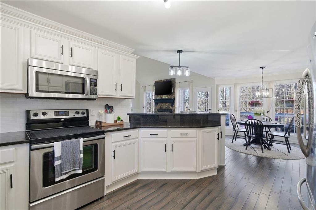 7376 Bates Drive Cumming, GA 30040 - Photo 13 of 29