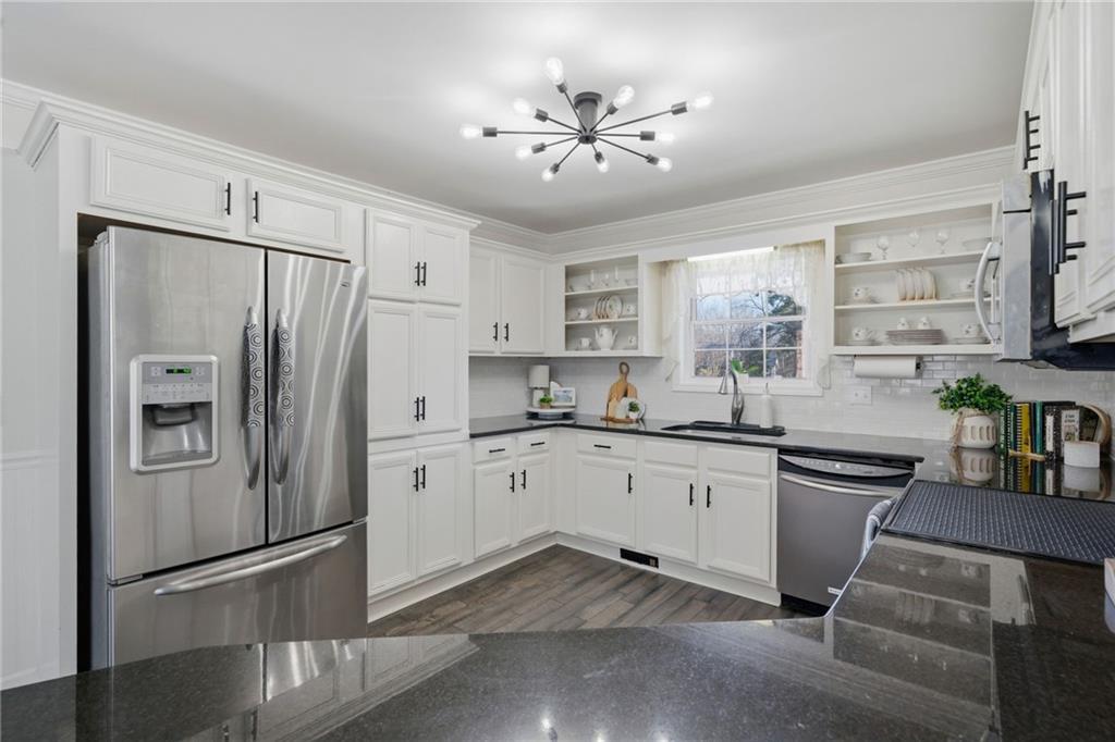 7376 Bates Drive Cumming, GA 30040 - Photo 16 of 29