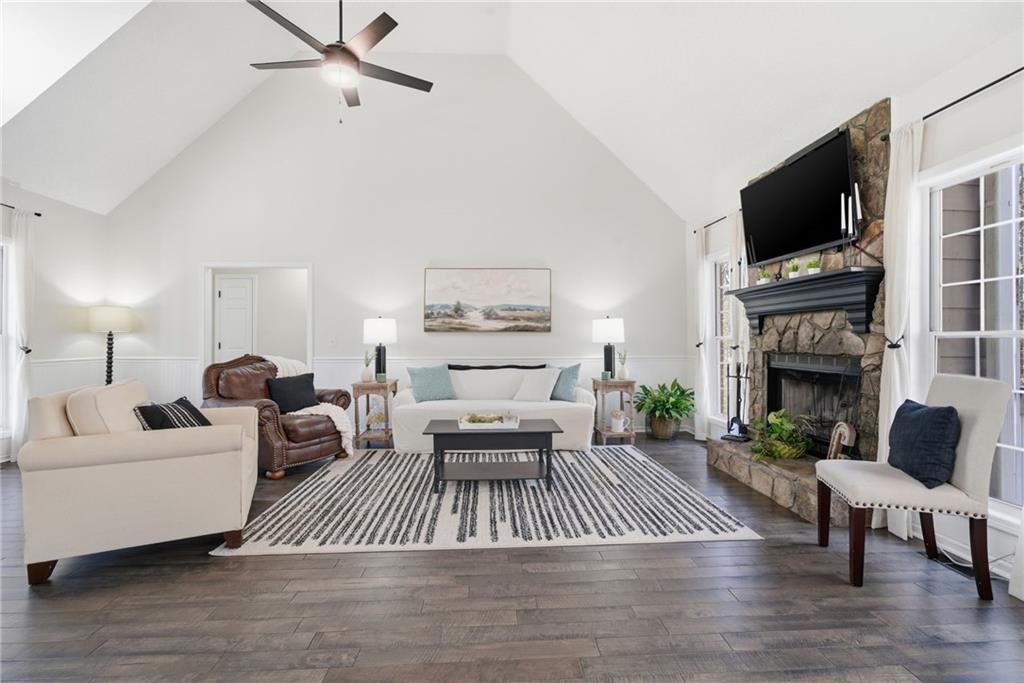 7376 Bates Drive Cumming, GA 30040 - Photo 5 of 29