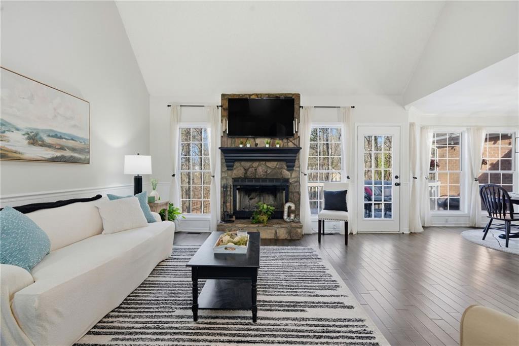 7376 Bates Drive Cumming, GA 30040 - Photo 6 of 29