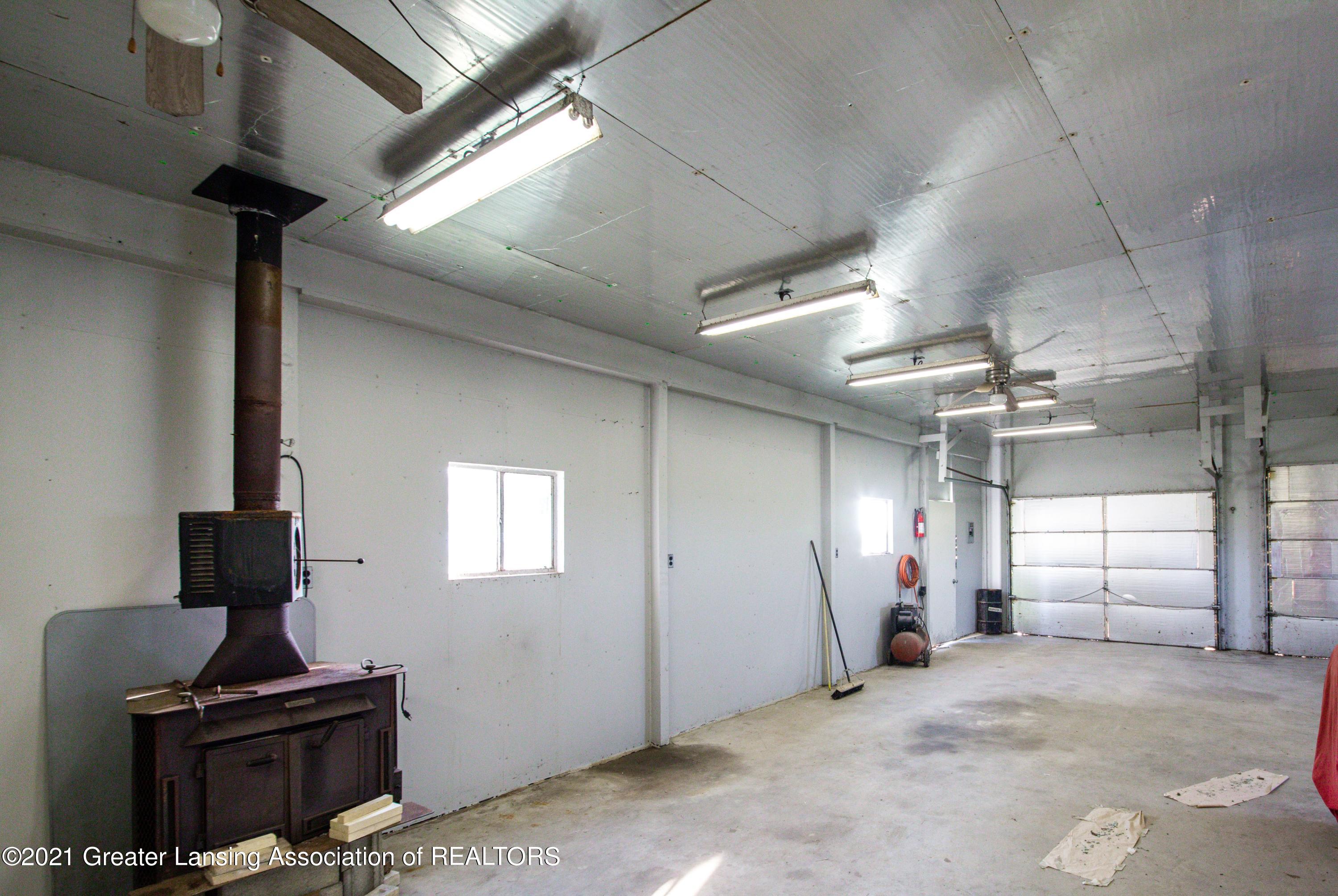 7025 West Hayes Road Middleton, MI 48856 - Photo 33 of 42 32