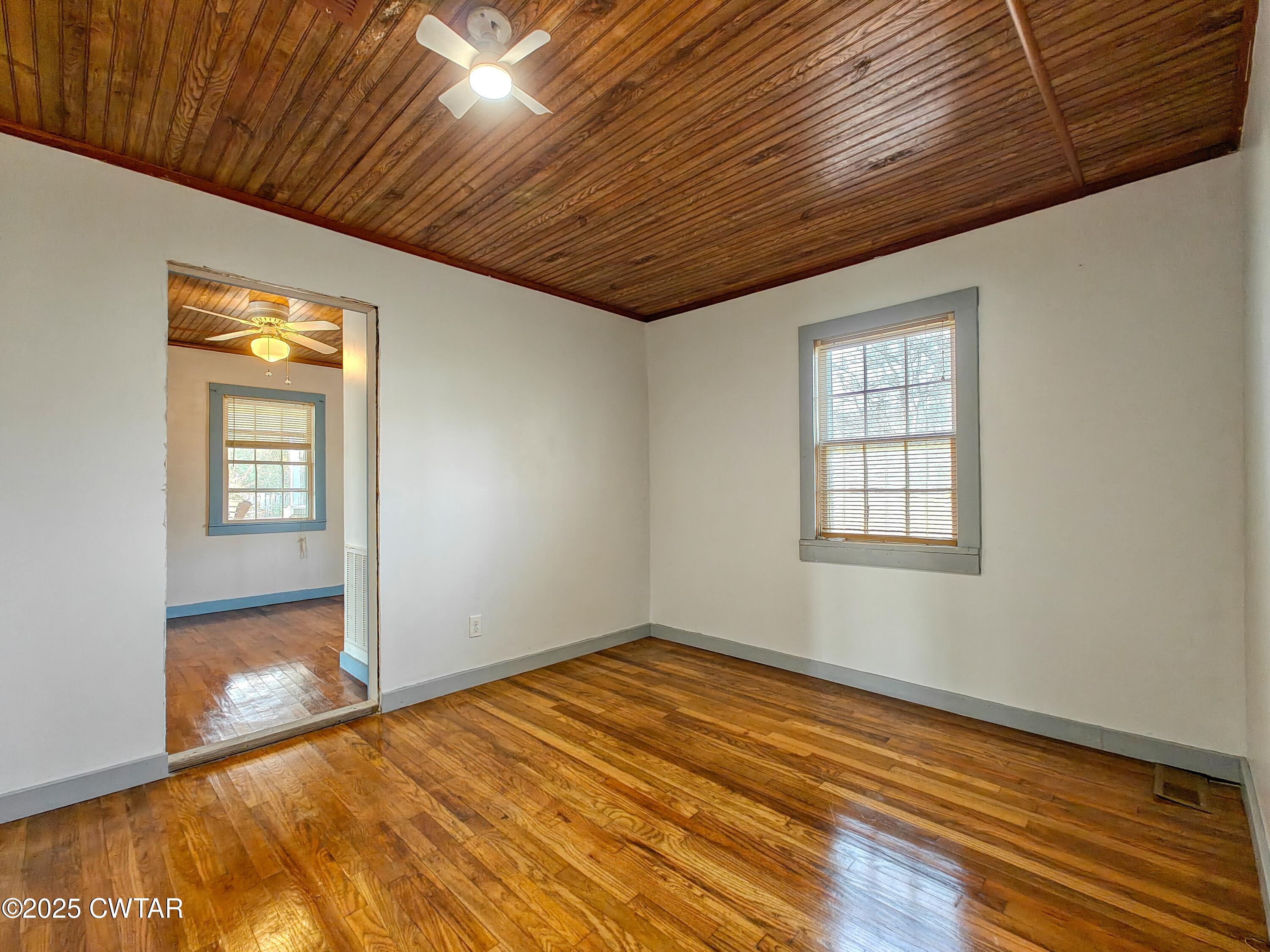 167 Cherokee Avenue Camden, TN 38320 - Photo 12 of 29 IMG20251119122357E