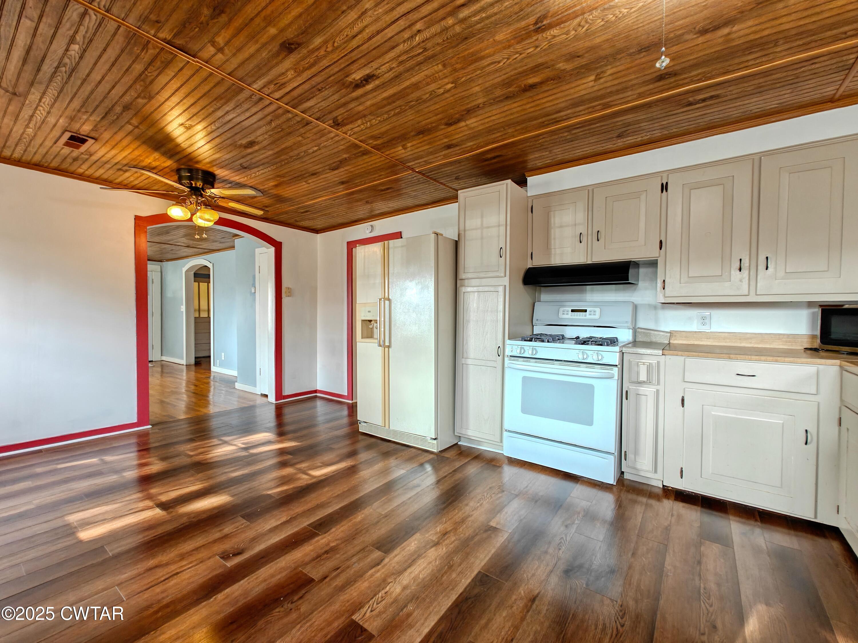 167 Cherokee Avenue Camden, TN 38320 - Photo 18 of 29 IMG20251119122257