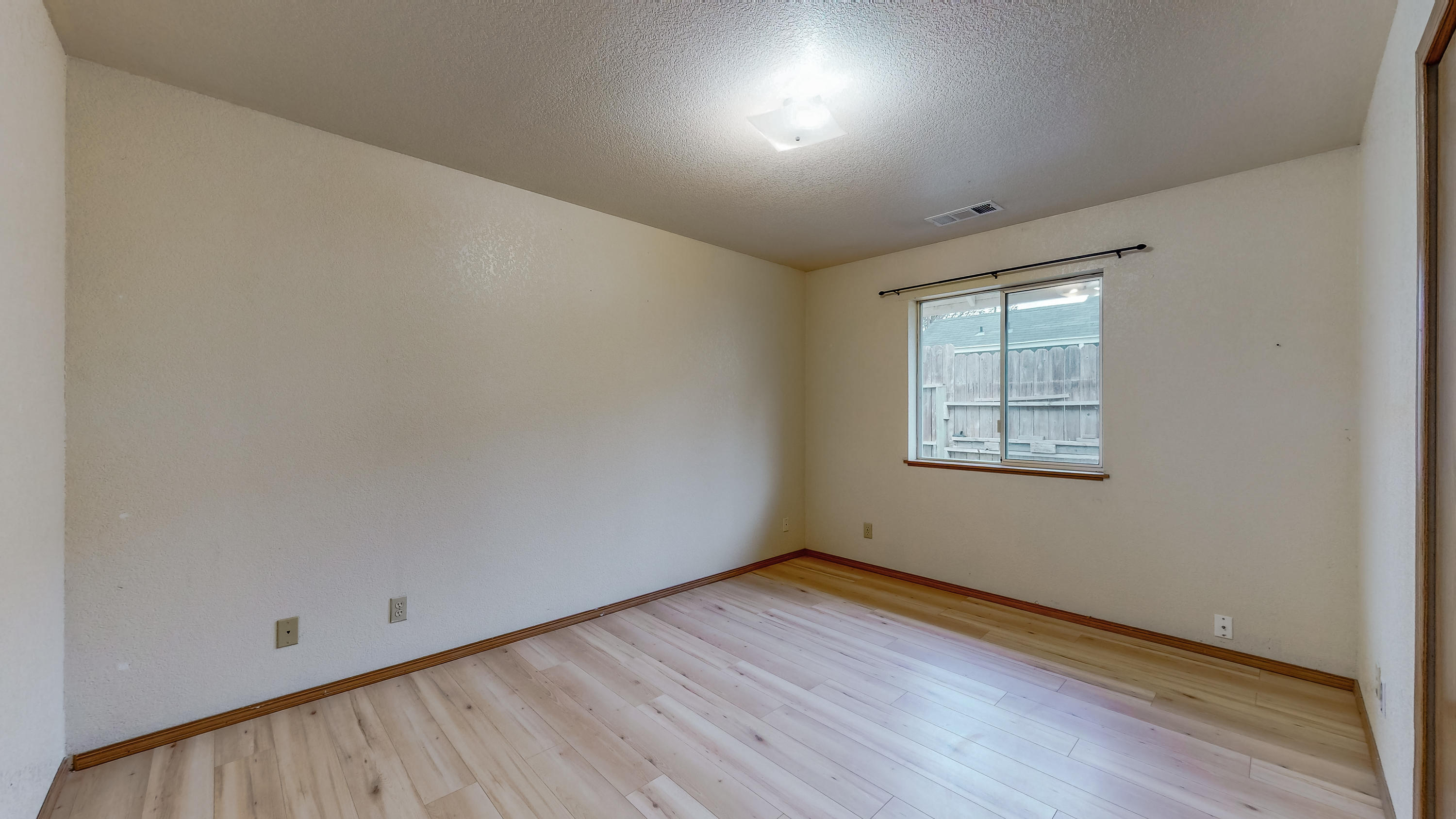 128 Meadow Bridge Lane Rio Dell, CA 95562 - Photo 33 of 43