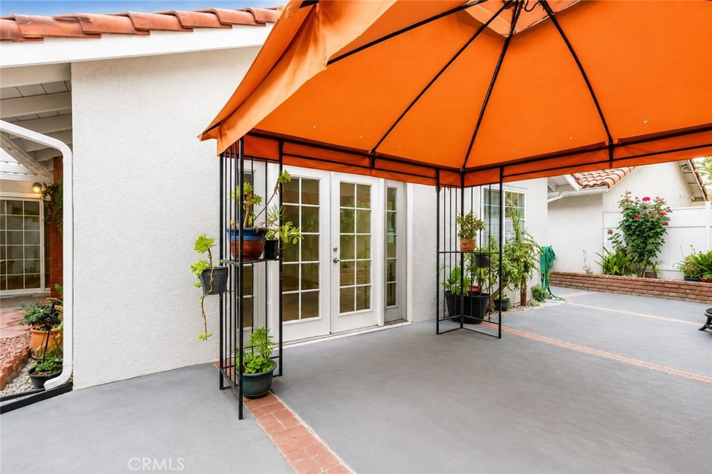 39 Castillo Irvine, CA 92620 - Photo 19 of 21