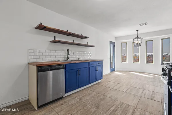 $240,000 | 12842 Osmotherley Avenue, El Paso, TX 79928