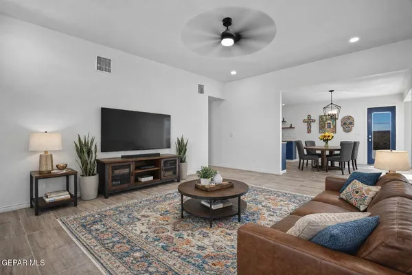 $240,000 | 12842 Osmotherley Avenue, El Paso, TX 79928