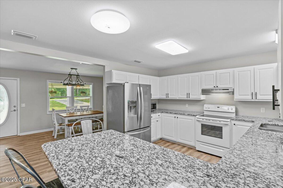 551 Spruce Road Graceville, FL 32440 - Photo 9 of 29