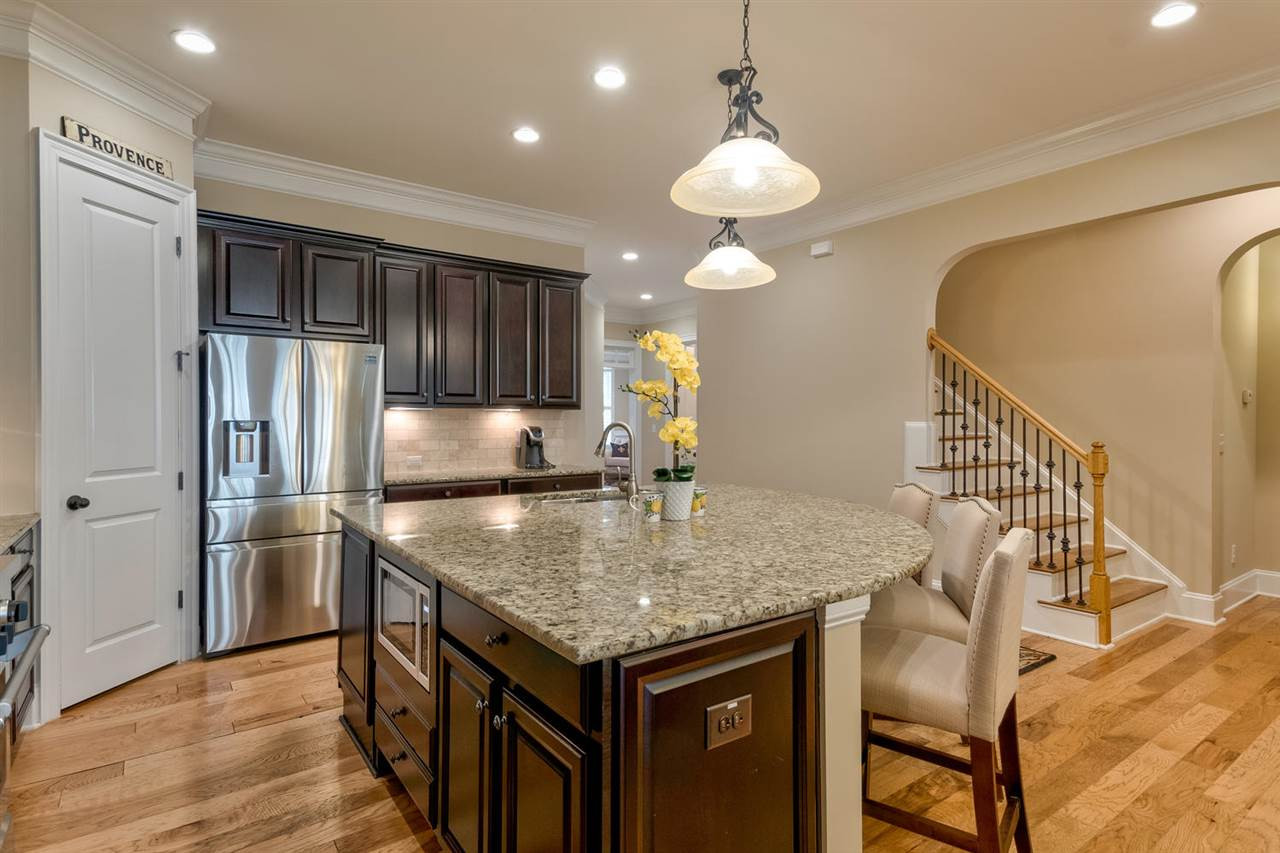 3803 Cottage Rose Lane Raleigh, NC 27612 - Photo 8 of 28 Kitchen