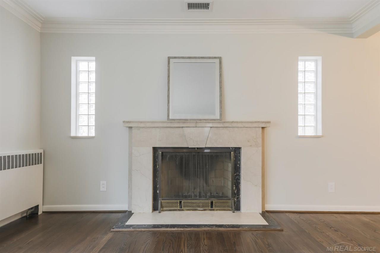 323 Lothrop Road Grosse Pointe Farms, MI 48236 - Photo 8 of 41