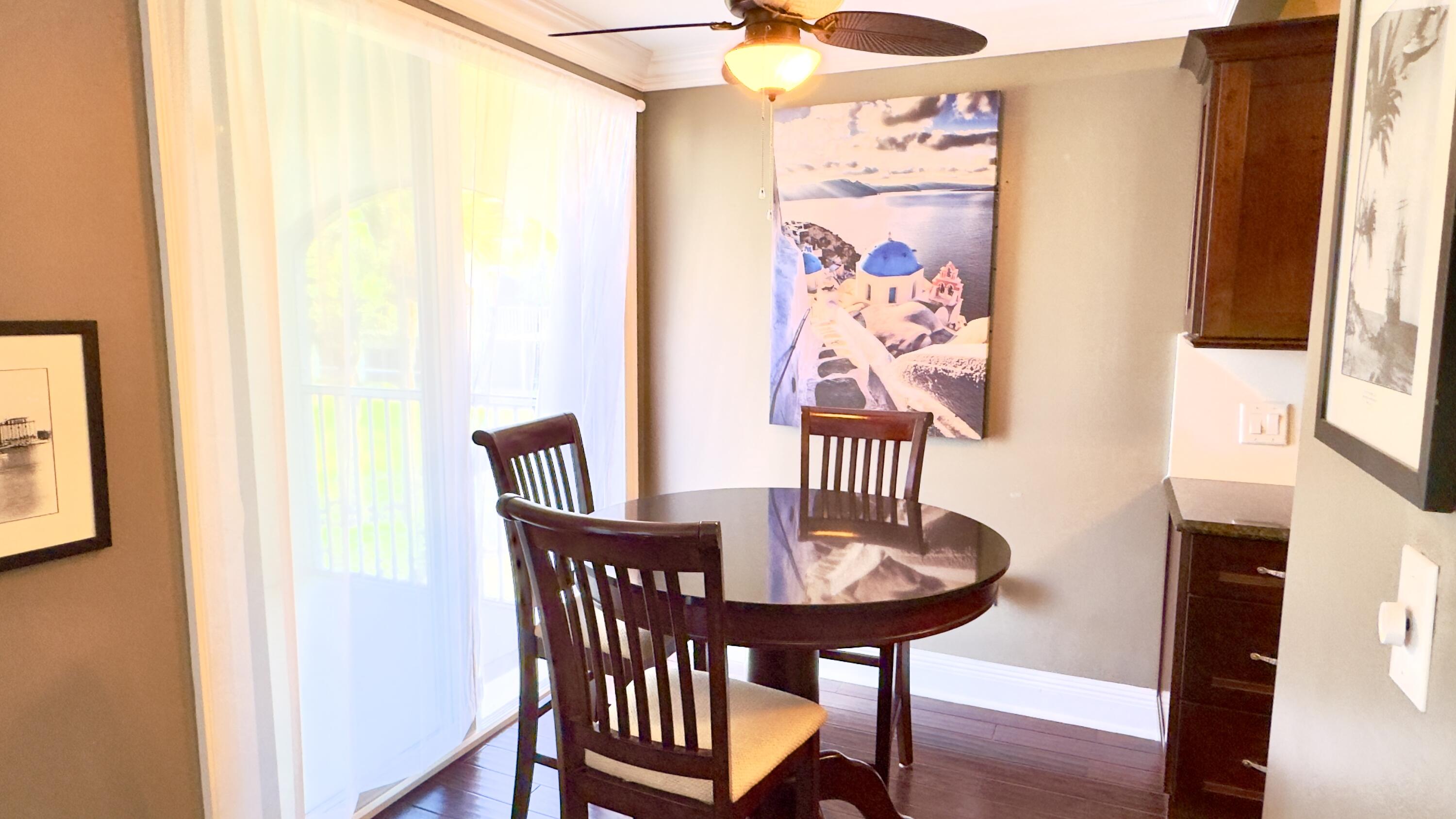 102 Half Moon Circle, Unit F2 Hypoluxo, FL 33462 - Photo 22 of 47 Breakfast Area