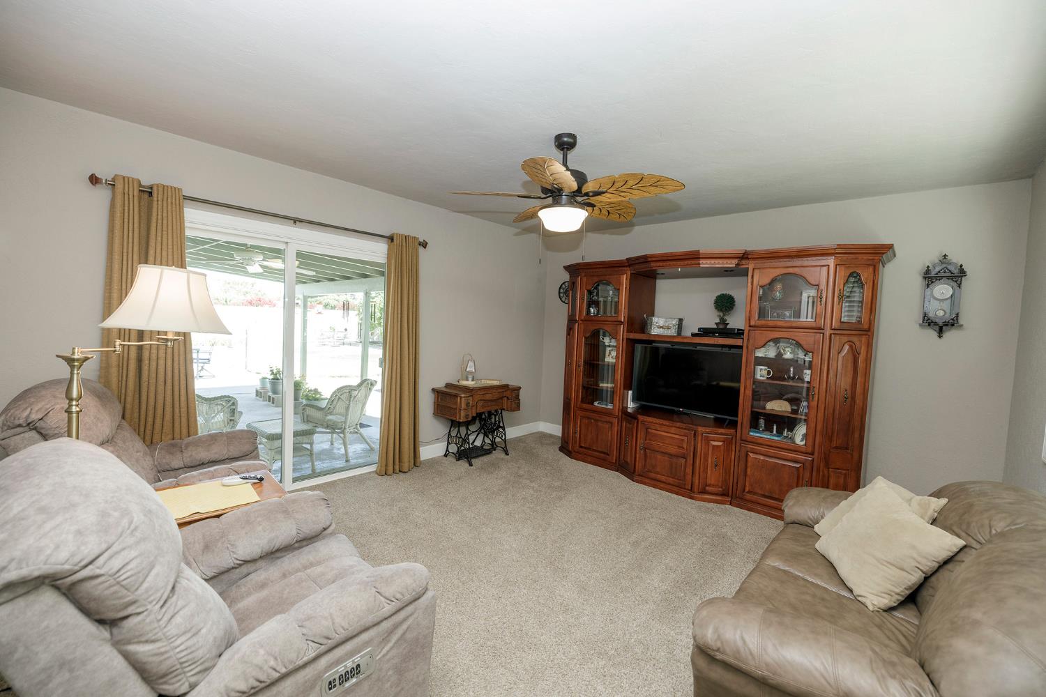 606 Palm Avenue Ripon, CA 95366 - Photo 9 of 31 Gallery Image 9