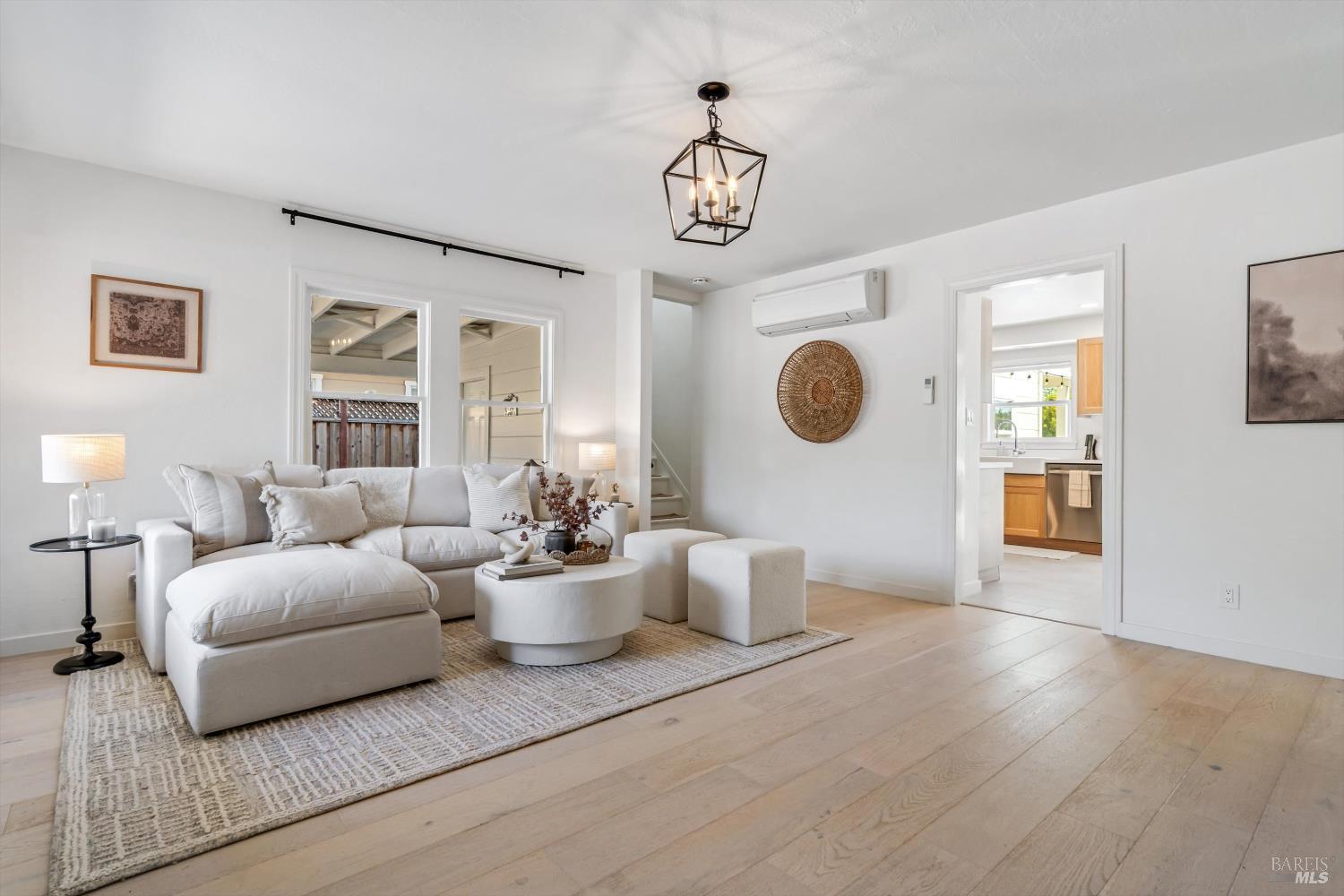 732 Church Street Santa Rosa, CA 95405 - Photo 3 of 30