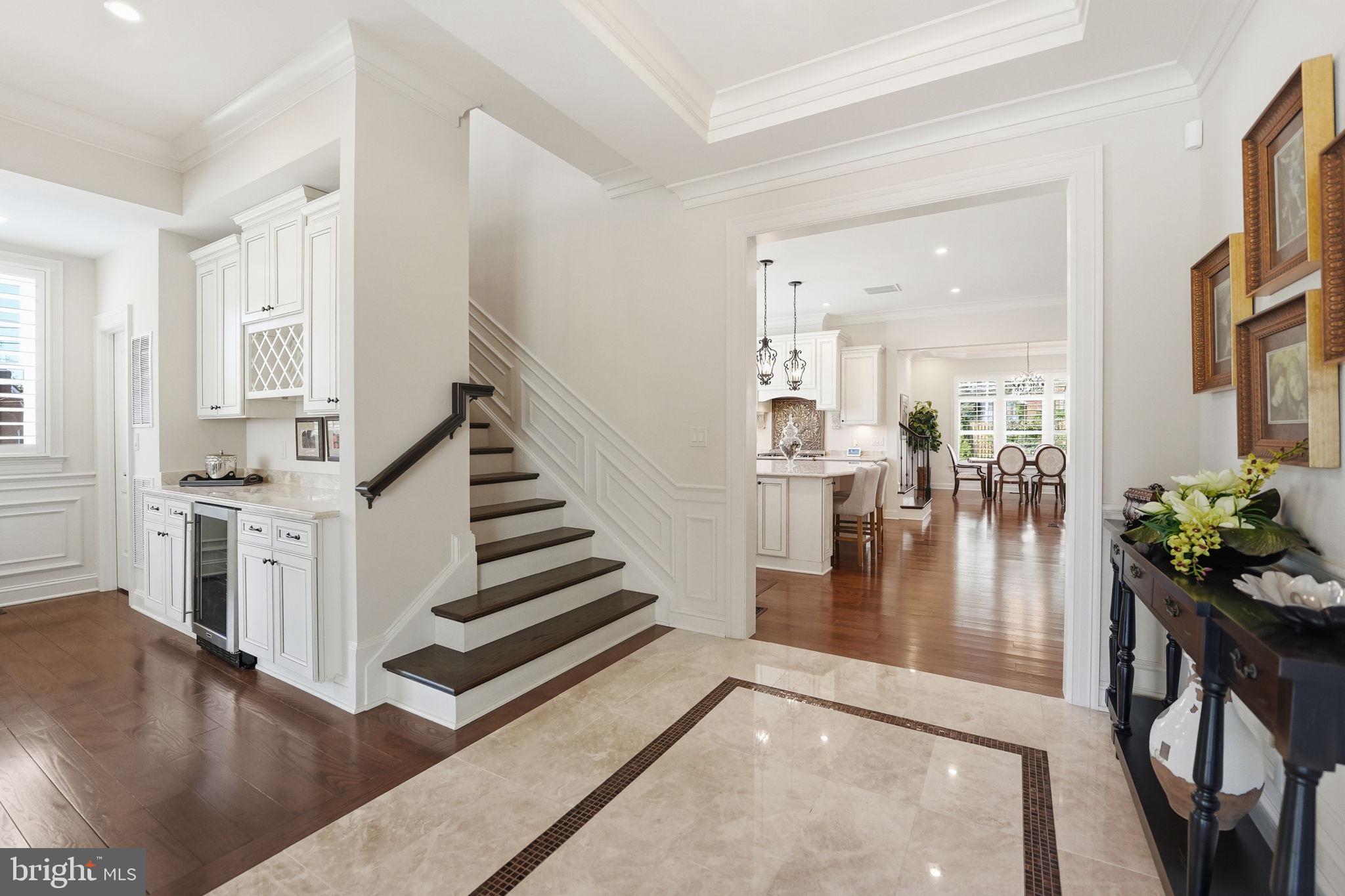 609 Kingsley Road Southwest Vienna, VA 22180 - Photo 14 of 64