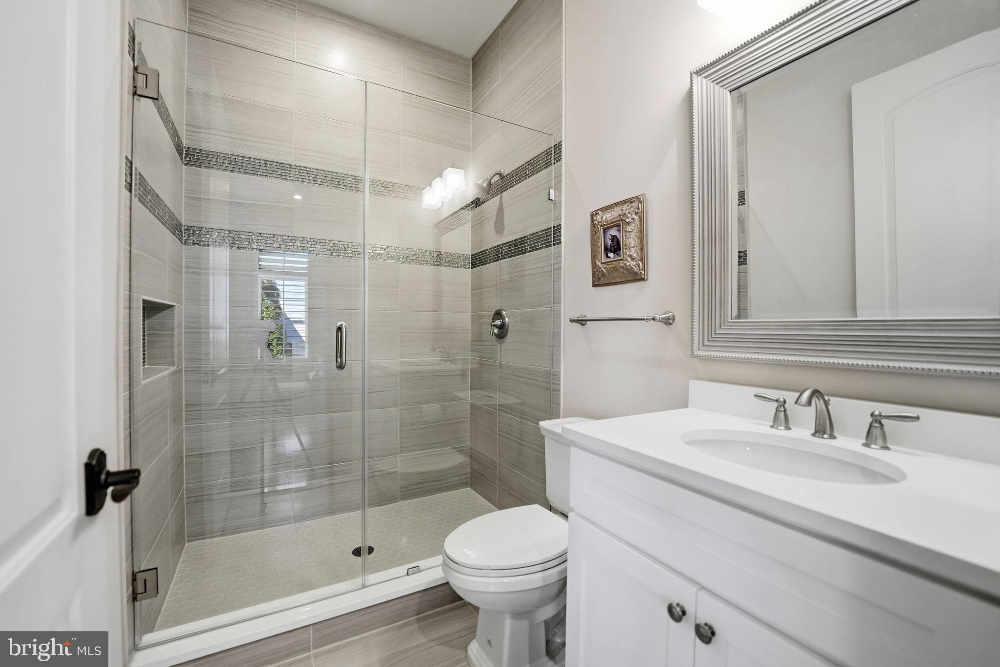 609 Kingsley Road Southwest Vienna, VA 22180 - Photo 27 of 64