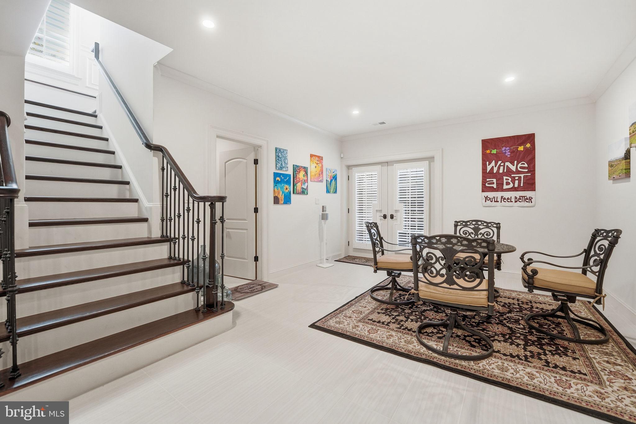 609 Kingsley Road Southwest Vienna, VA 22180 - Photo 34 of 64