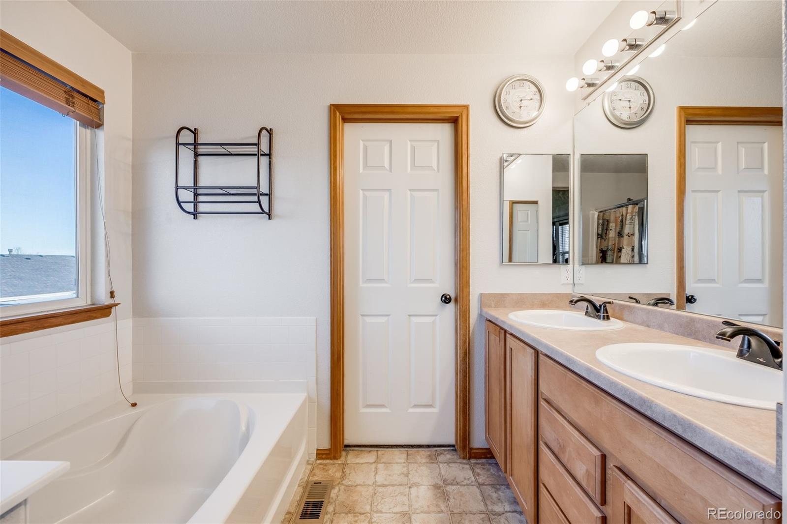 576 Hedgerow Way Brighton, CO 80601 - Photo 24 of 50