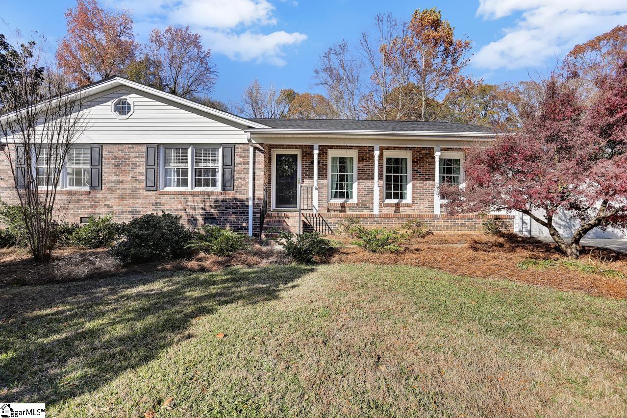 103 East Fernwood Road Simpsonville, SC 29681 - Photo 2 of 28 Gallery Image 2