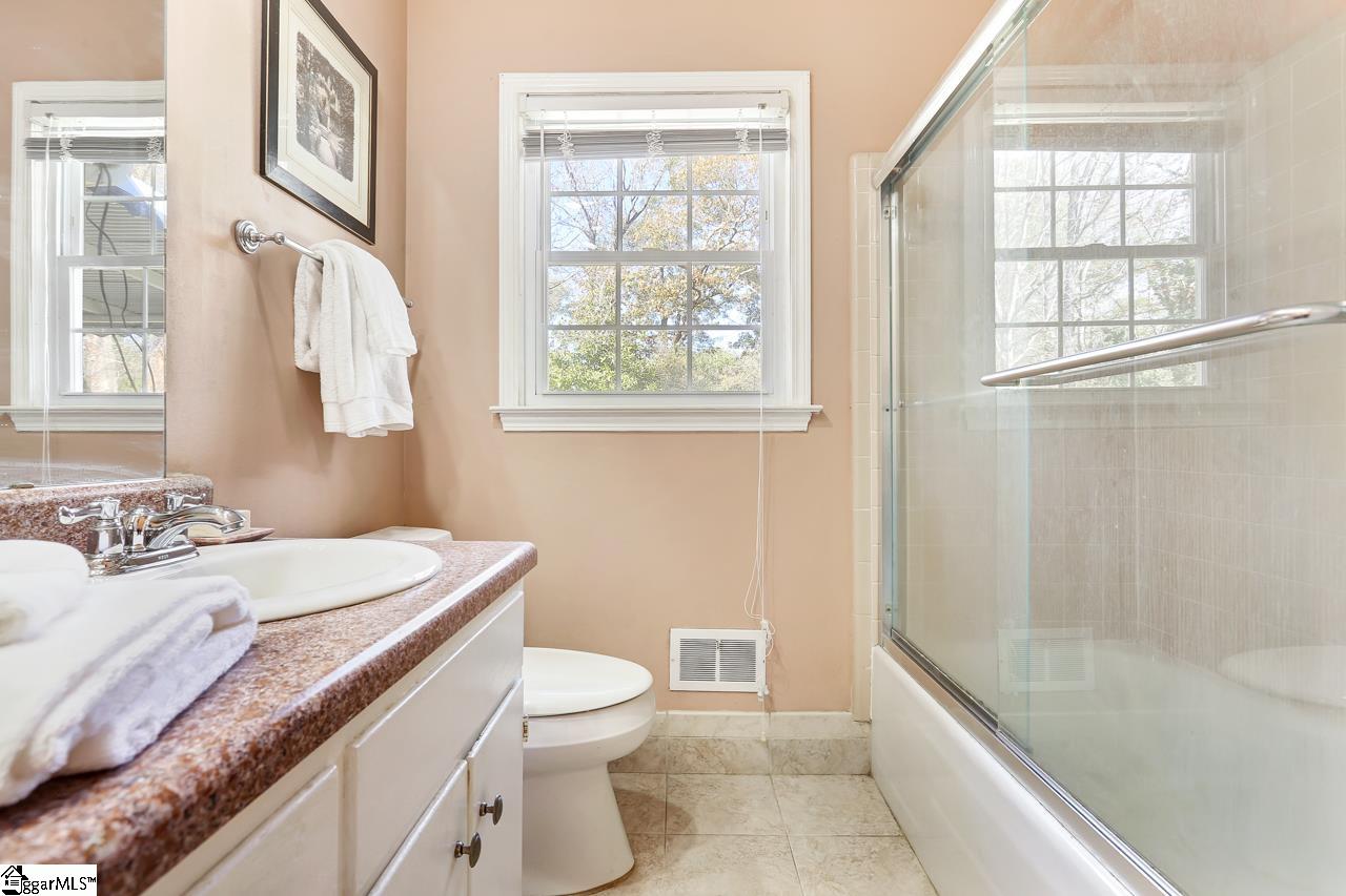 103 East Fernwood Road Simpsonville, SC 29681 - Photo 23 of 28 Gallery Image 23