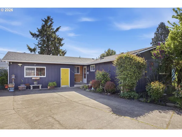 $448,900 | 1116 Pleasant Street, Springfield, OR 97477