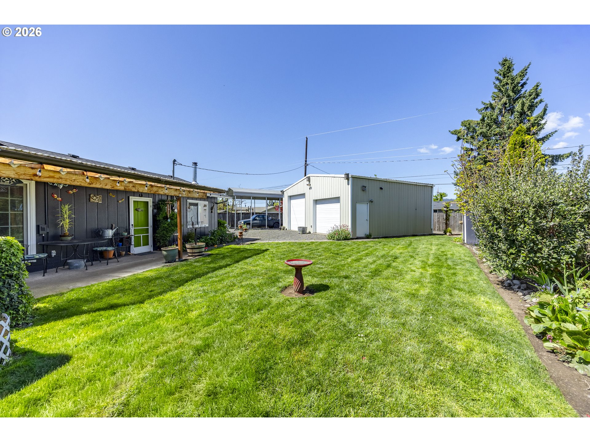 1116 Pleasant Street Springfield, OR 97477 - Photo 15 of 16