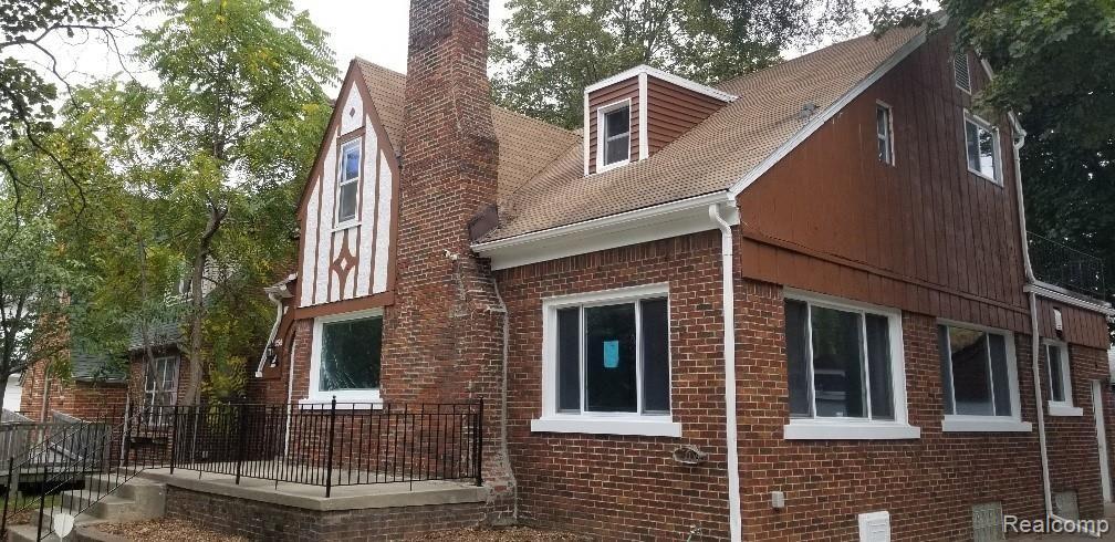 255 Chippewa Road Pontiac, MI 48341 - Photo 2 of 43