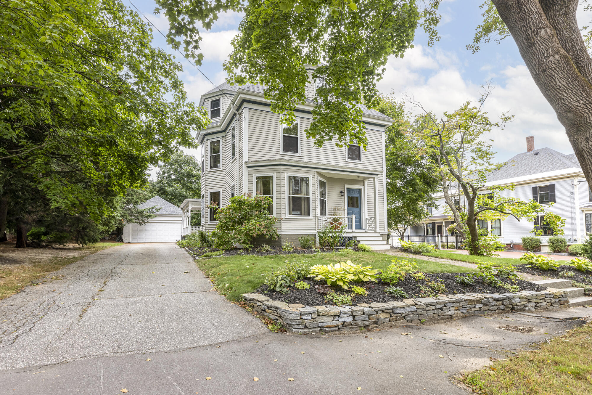 16 Nevens Street Portland, ME 04103 - Photo 2 of 49 16 Nevens St_045